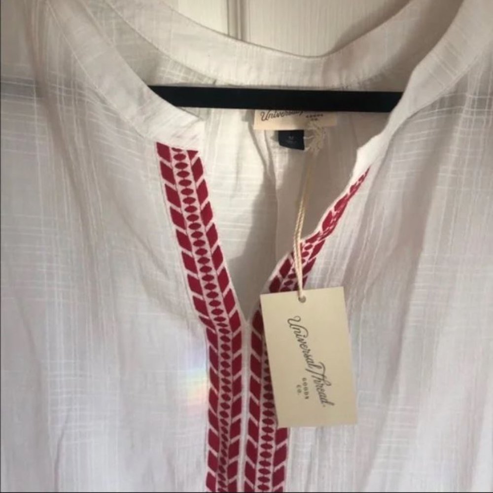 White Tunic - NWT - Picture 4 of 4